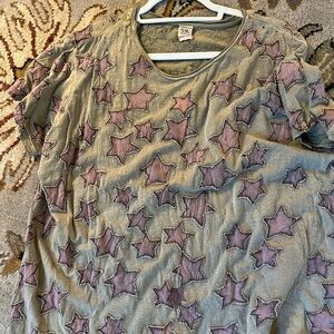 Magnolia Pearl Little Stars tshirt NWOT